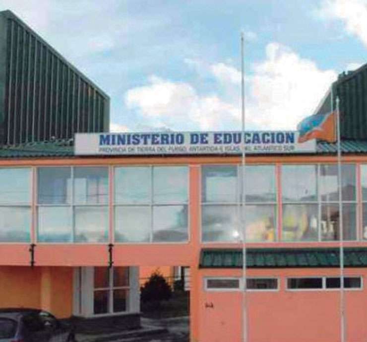 Suspenden las clases en el turno vespertino