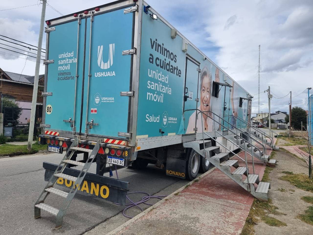 La Unidad Sanitaria Móbil atiende en el barrio Malvinas