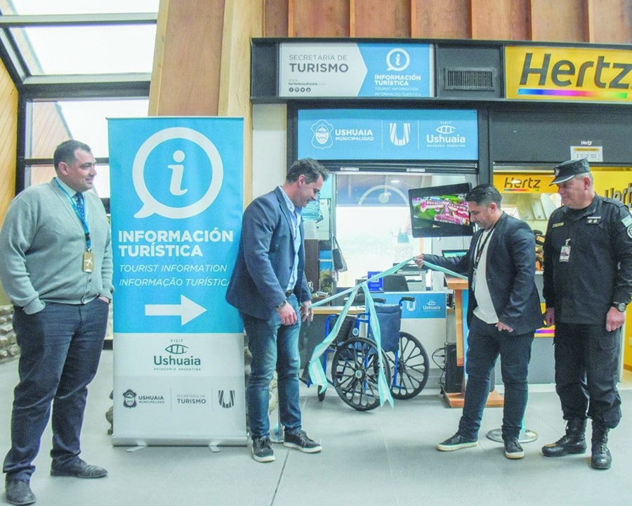 Modernizaron la Oficina de Turismo del aeropuerto