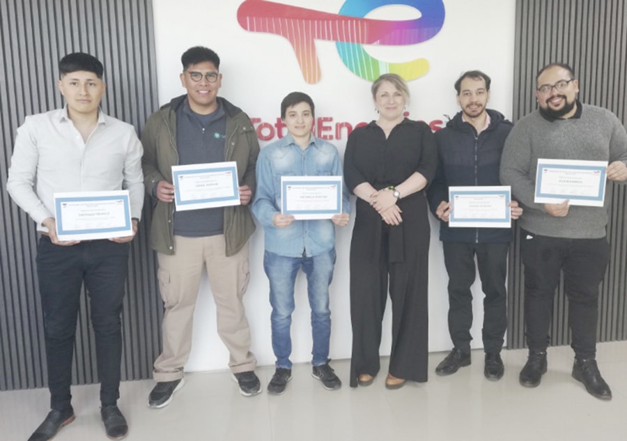 Total Austral concluyó las Prácticas Profesionalizantes