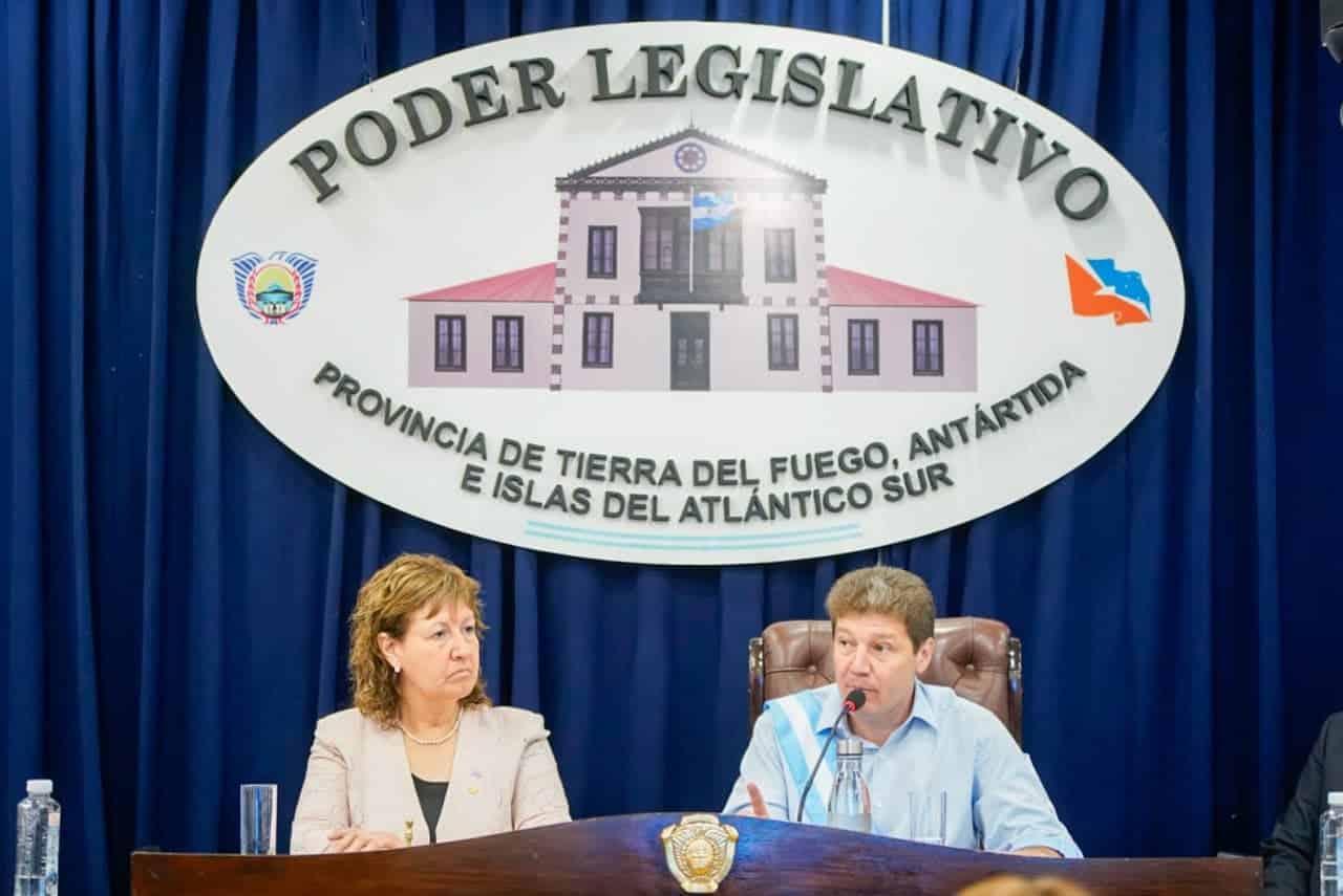 “Vamos a defender a Tierra del Fuego y los derechos de los fueguinos”