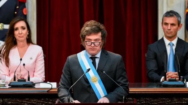 Milei convocó a todas las provincias a firmar el Pacto de Mayo