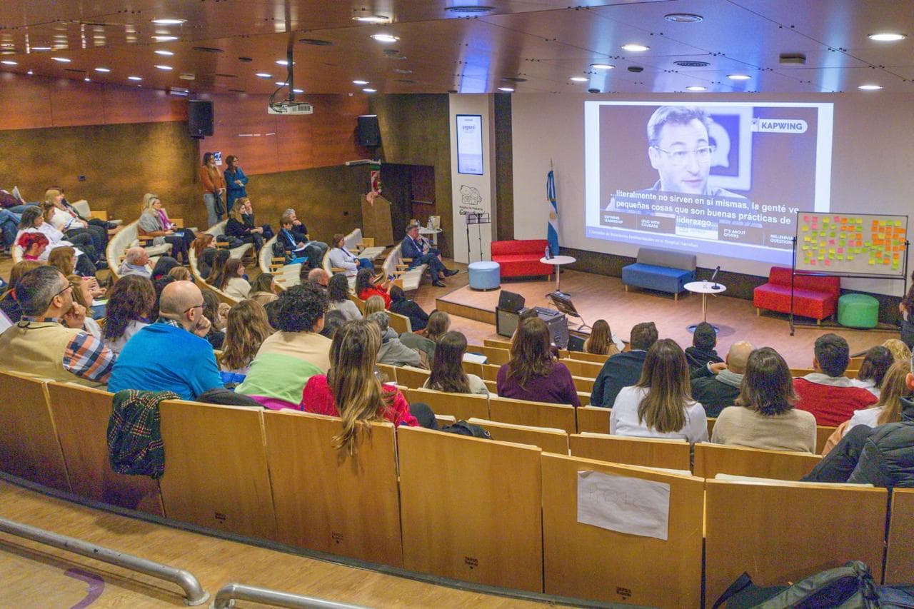 Personal de Salud de Casa Tierra del Fuego expuso en jornadas del Garrahan