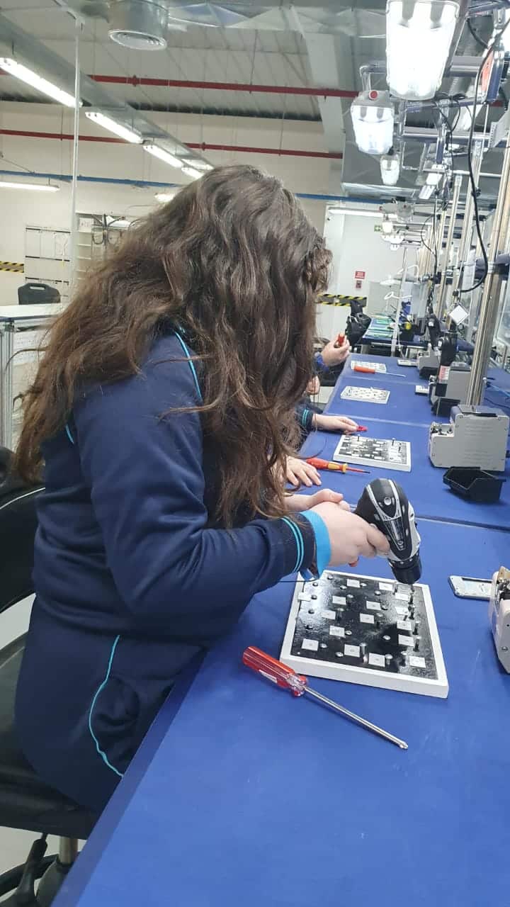 La Fundación Mirgor y el Municipio de Río Grande finalizaron “Así Fabricamos Acá”