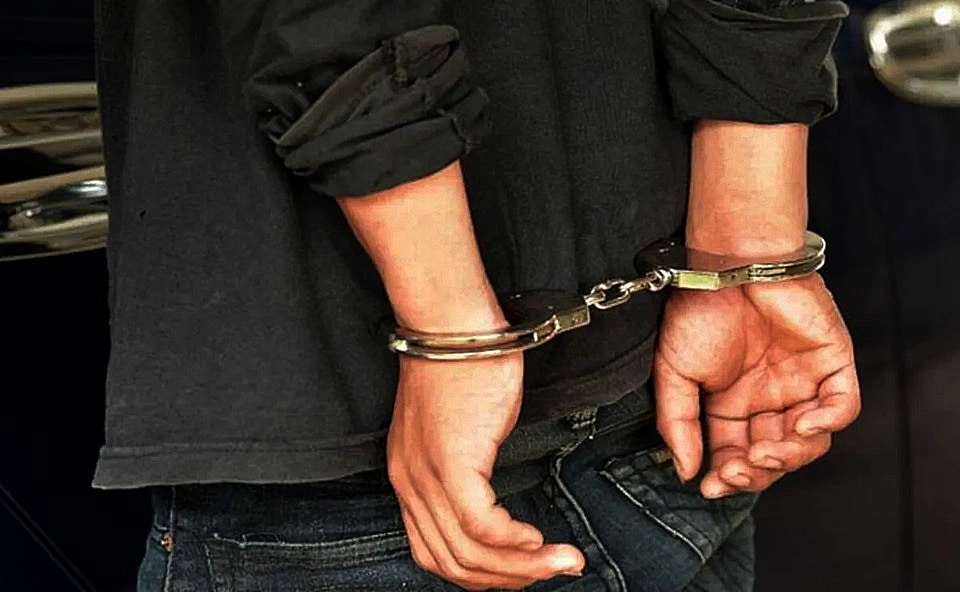 Con custodia policial, un hombre se fugó y pudo ser detenido