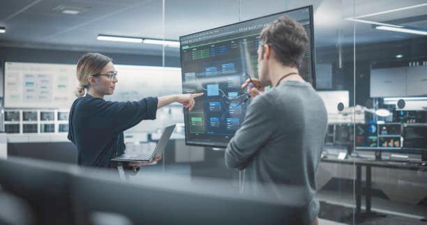 Mujeres en ciberseguridad y tecnología en Argentina: desafíos y oportunidades en la industria IT