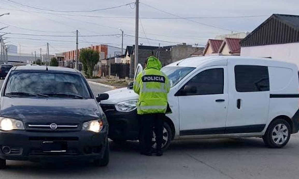 Dos rodados colisionaron y trasladaron al hospital a una mujer embarazada