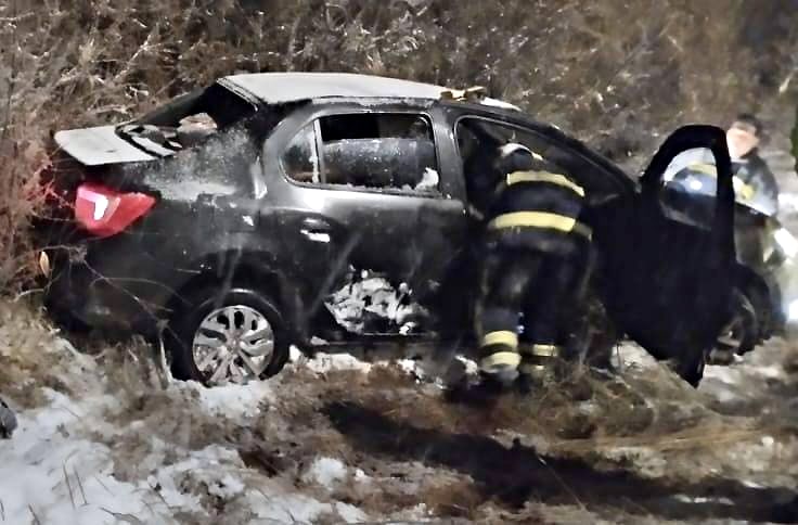 Vuelco sobre la ruta 3: una familia resultó herida y fue trasladada al hospital de Tolhuin