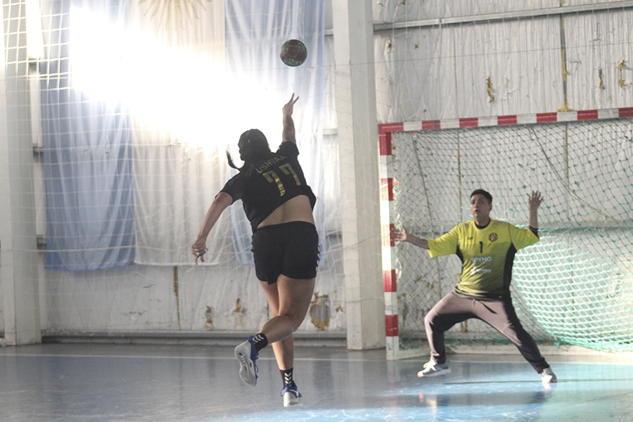 HAF y Real Madrid vencieron en Malvinas Argentinas