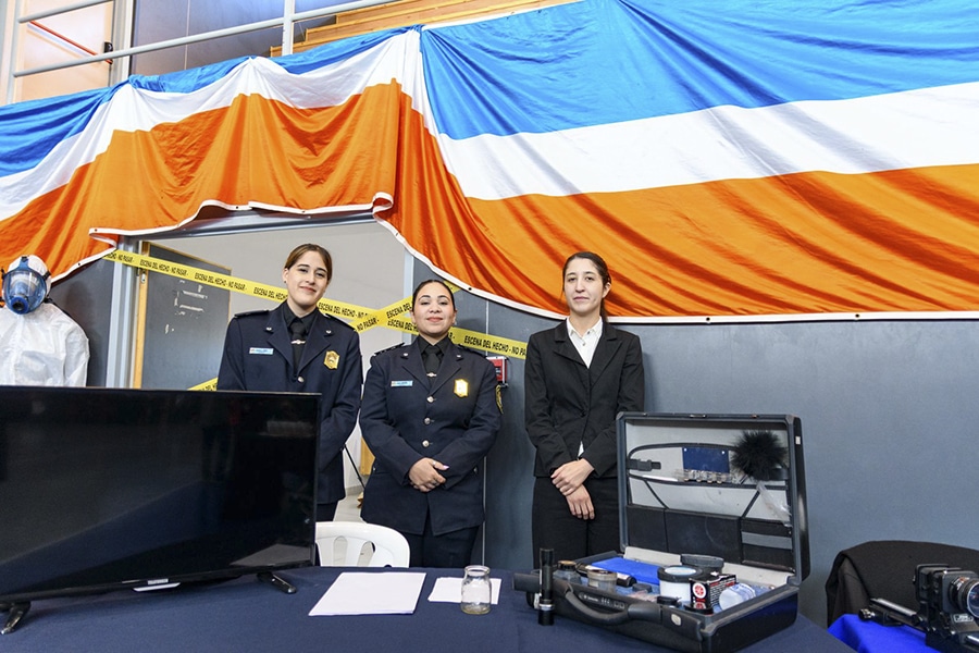 Muestra de la labor diaria de nuestros policías  dedicados a velar por la seguridad