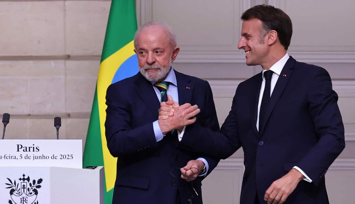 Lula pide a Macron «abrir su corazón» y cerrar acuerdo con el Mercosur, durante su visita a Francia