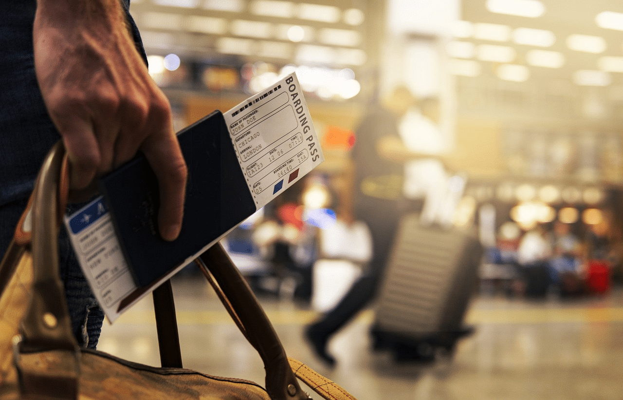Trucos poco conocidos para conseguir pasajes de avión al mejor precio