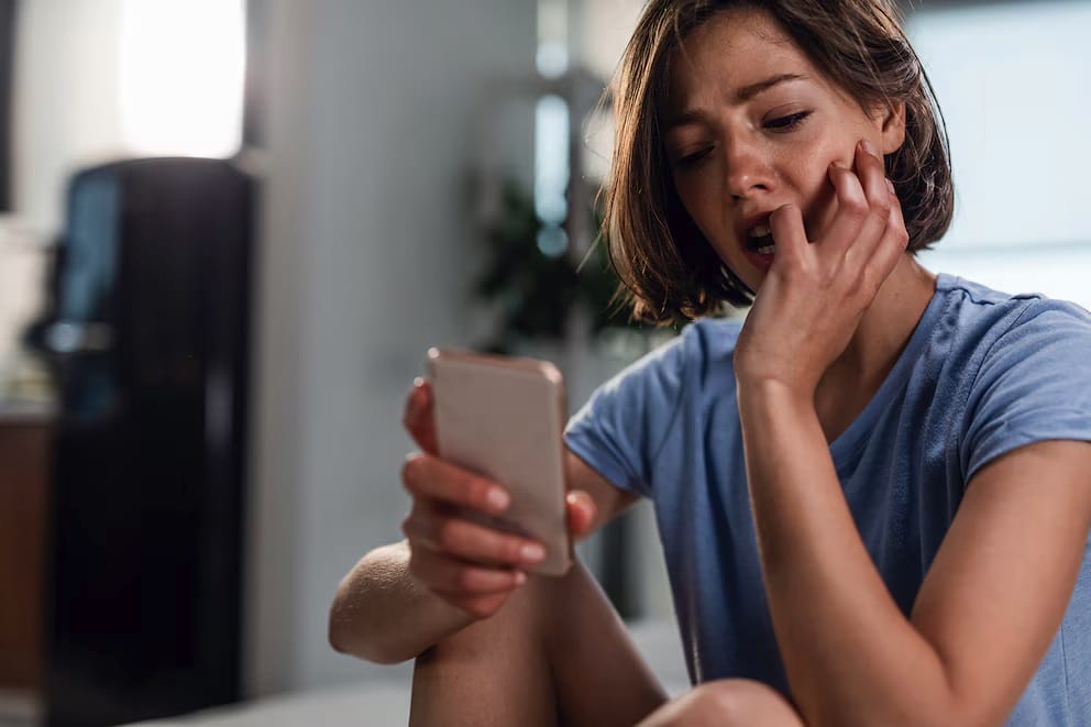 Qué es el breadcrumbing, la nueva trampa emocional