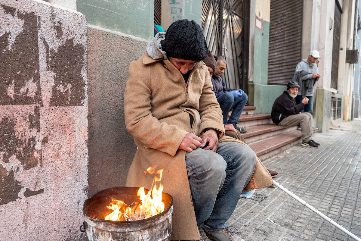 Uruguay continuará atendiendo la “emergencia sociosanitaria” de la población en situación de calle