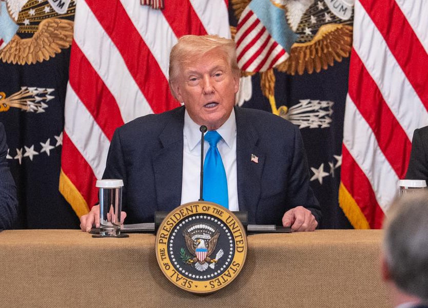 Trump anuncia el despliegue de dos submarinos nucleares tras “provocaciones” de Medvedev