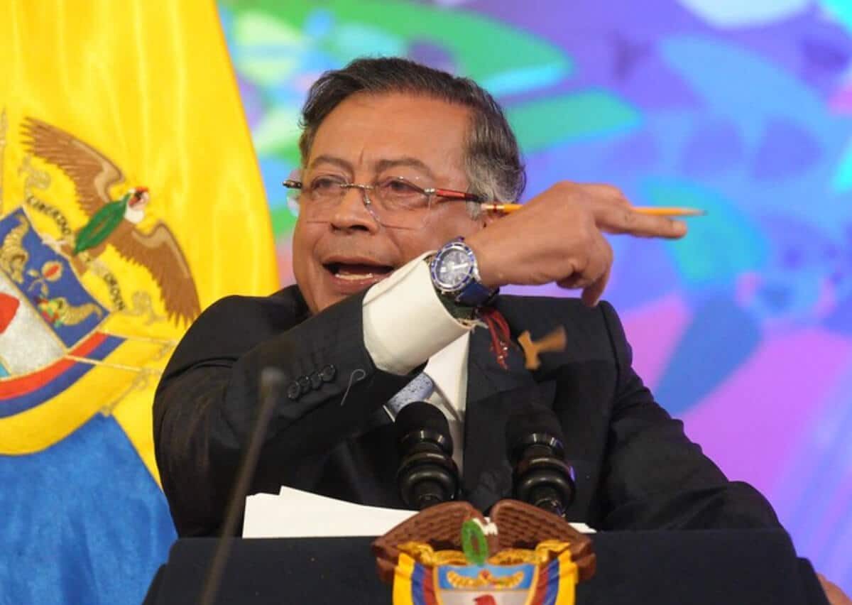 Petro llamó a defender la soberanía de Colombia regional ante posibles operaciones militares de EEUU contra narcotráfico