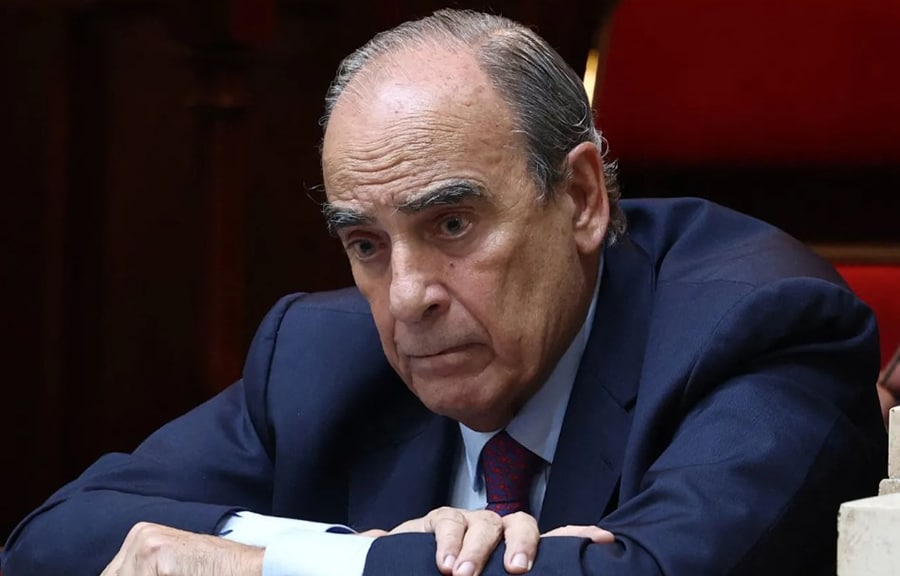 Francos se presentará hoy en Diputados