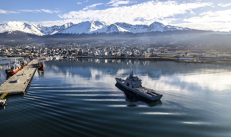 El  ARA “Contraalmirante Cordero” arribó a Ushuaia