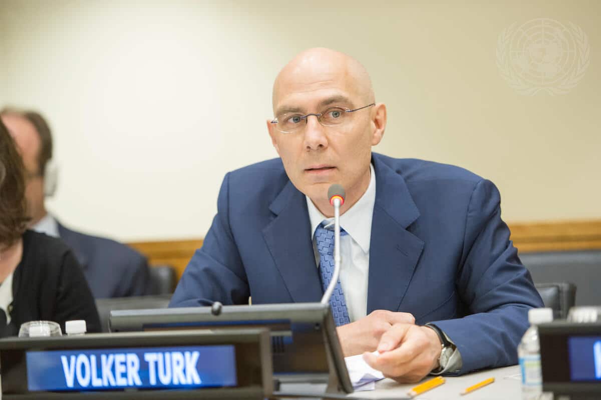 El jefe de derechos humanos de la ONU insta a Israel a detener el plan de tomar el control de Gaza