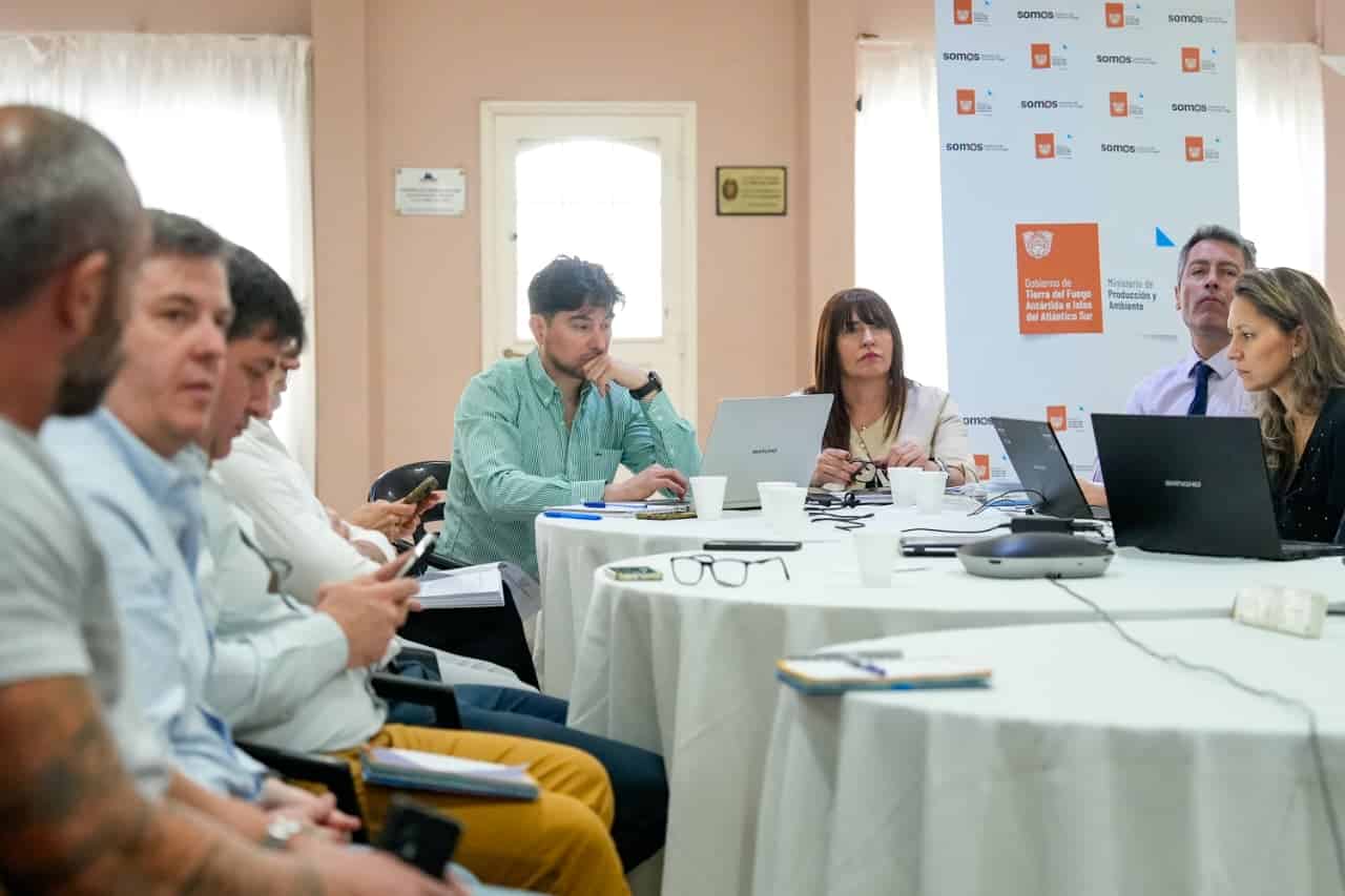 Reunión de la CAAE y fuerte reclamo por las industrias textiles