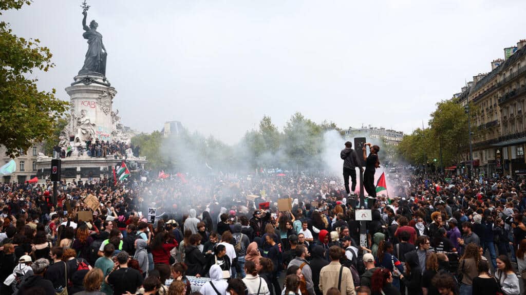 Saldo de 540 arrestos durante las protestas “Bloqueemos todo” en Francia