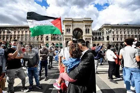 Mayor sindicato de Italia organizó huelga nacional en solidaridad con palestinos