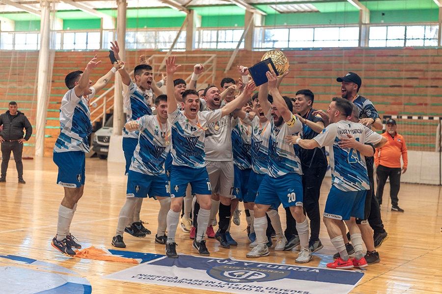 Luz y Fuerza llegó a la elite nacional ganando en Mendoza
