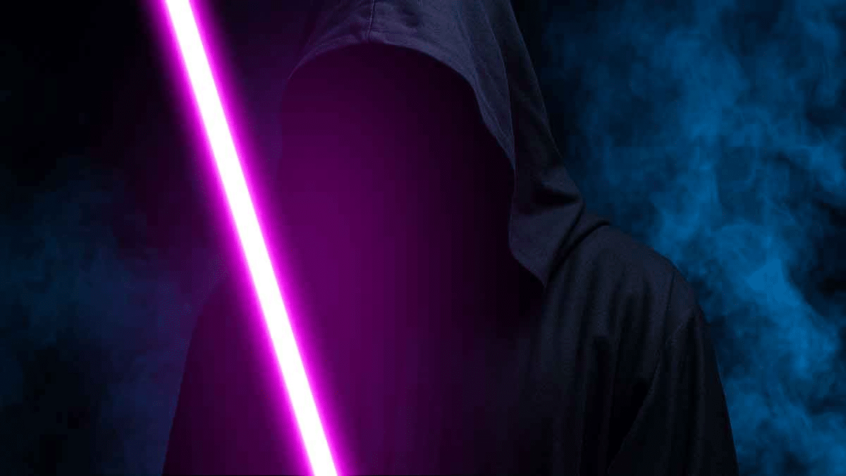 Star Wars presenta al primer villano con sable láser color morado
