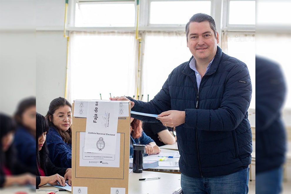 Martín Perez emitió su voto y llamó a reflexionar sobre el futuro de Tierra del Fuego