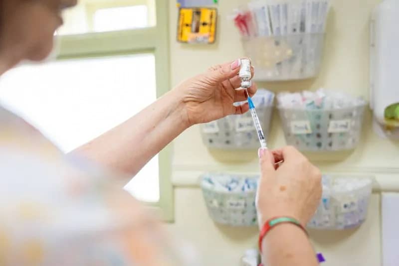 Tierra del Fuego adhiere al comunicado que resalta la seguridad y eficacia de las vacunas