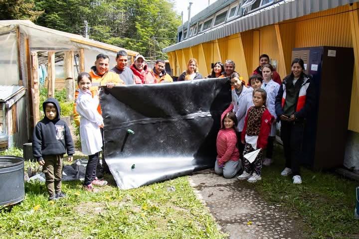 Tolhuin impulsa el desarrollo de energías renovables en escuela de Lago Escondido